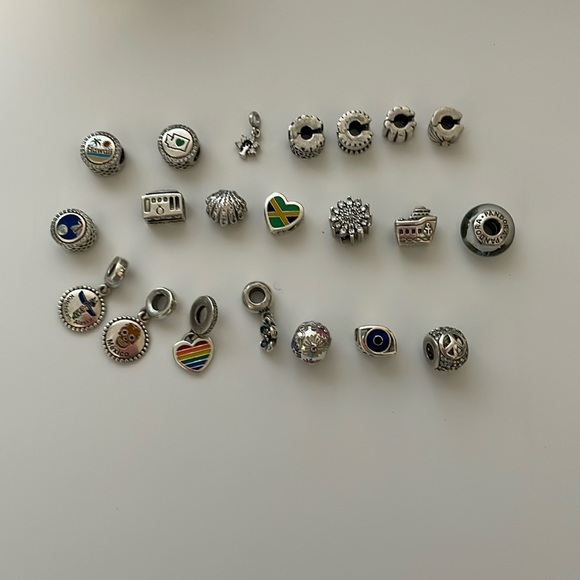 Pandora Jewelry - Lot of Pandora charms